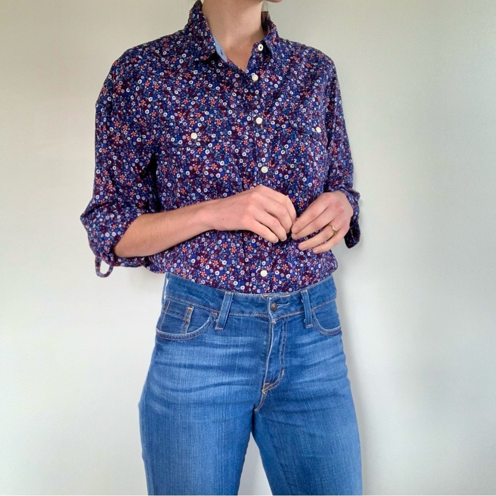St. John’s Bay Floral Button Down Shirt Women’s XL Blue Ditsy Floral Cotton